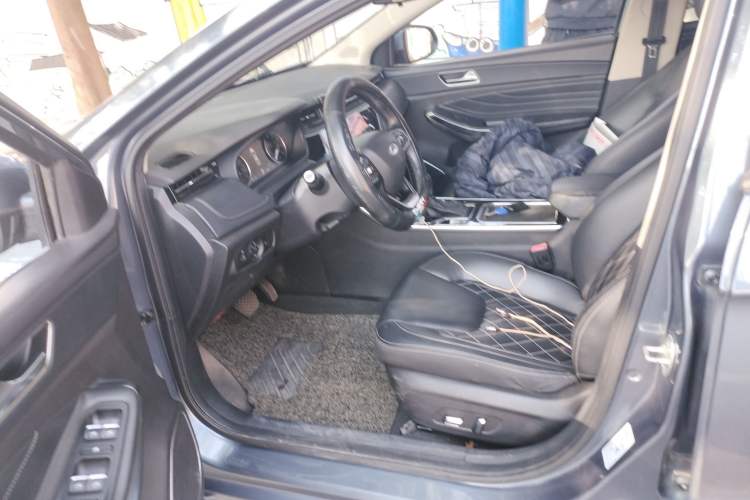 Used Chery Arrizo GX 2019 Pro 1.5T CVT Model Color Version China VI Standard Driver Seat