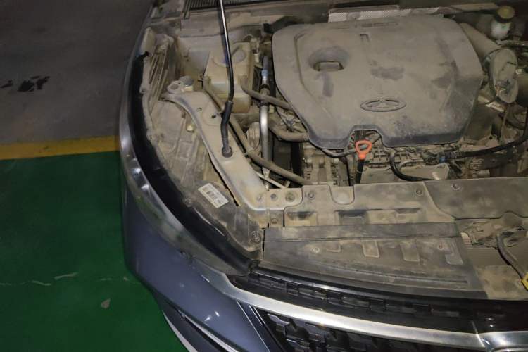 Used Chery Arrizo GX 2019 1.5T CVT New Color Version China VI Standard Engine Bay Right