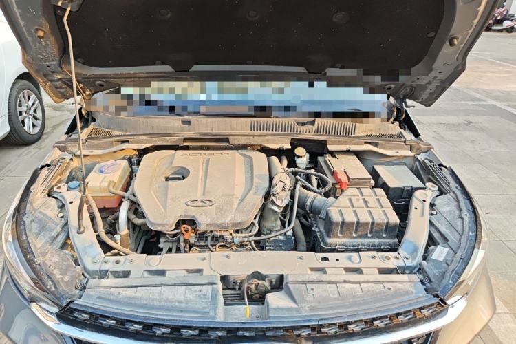 Used Chery Arrizo GX 2019 Pro 1.5T CVT Model Color Version China VI Standard Engine Bay