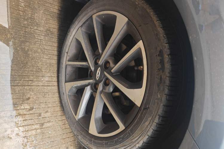 Used Chery Arrizo GX 2019 1.5T CVT New Color Version China VI Standard Exterior 1