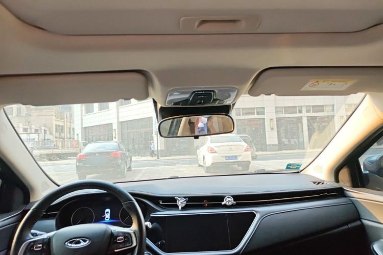 Used Chery Arrizo GX 2019 Pro 1.5T CVT Model Color Version China VI Standard Headliner
