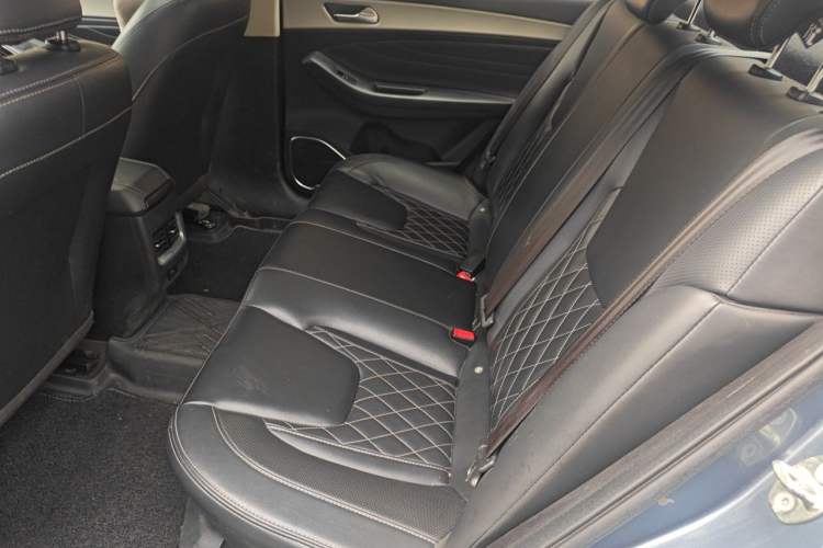 Used Chery Arrizo GX 2019 1.5T CVT New Color Version China VI Standard Left Rear Seat
