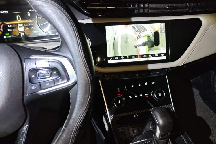 Used Chery Arrizo GX 2019 Pro 1.5T CVT Model Color Version China VI Standard Audio And AC Panel