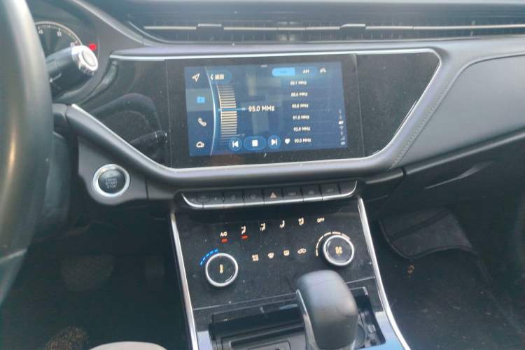 Used Chery Arrizo GX 2019 Pro 1.5T CVT Model Color Version China VI Standard Audio And AC Panel