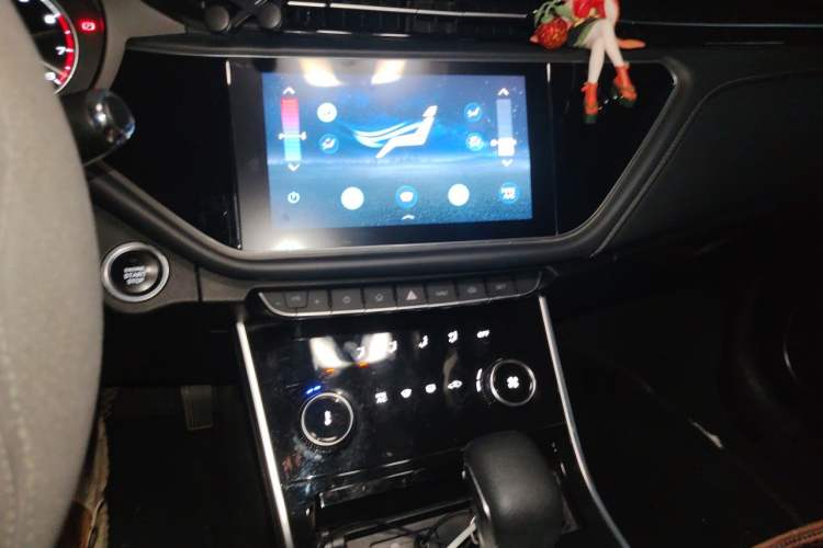Used Chery Arrizo GX 2019 Pro 1.5T CVT Model Color Version China VI Standard Audio And AC Panel