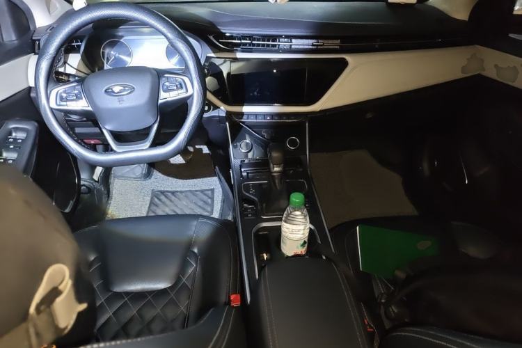 Used Chery Arrizo GX 2019 Pro 1.5T CVT Model Color Version China VI Standard Center Console