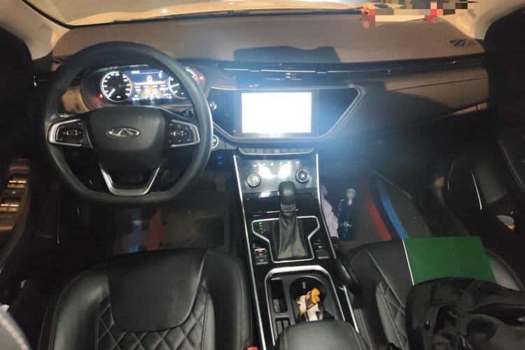 Used Chery Arrizo GX 2019 Pro 1.5T CVT Model Color Version China VI Standard Center Console