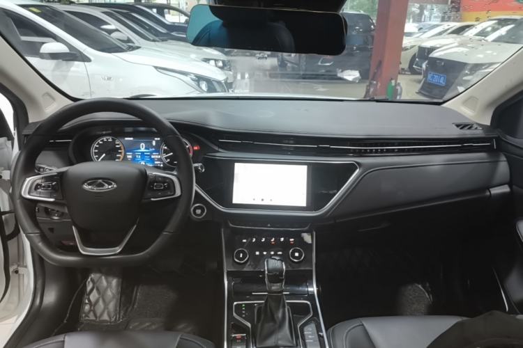 Used Chery Arrizo GX 2019 1.5T CVT New Color Version China V Standard Center Console