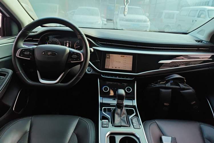 Used Chery Arrizo GX 2019 Champion Edition 1.5L CVT Fashion Model Center Console