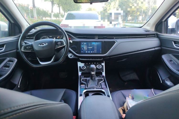 Used Chery Arrizo GX 2019 Pro 1.5T CVT Model Color Version China VI Standard Center Console