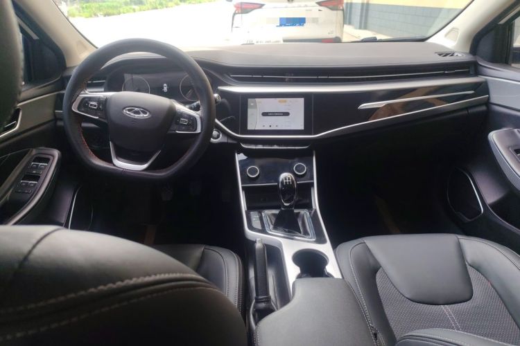 Used Chery Arrizo GX 2019 Champion Edition 1.5L Manual Fashion Model Center Console