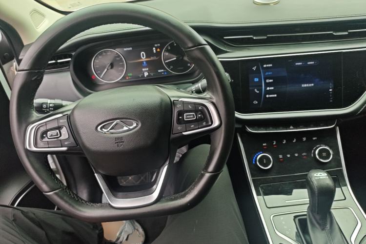 Used Chery Arrizo GX 2019 Pro 1.5T CVT Model Color Version China VI Standard Center Console
