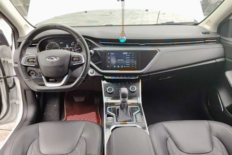 Used Chery Arrizo GX 2019 Pro 1.5T CVT Model Color Version China VI Standard Center Console