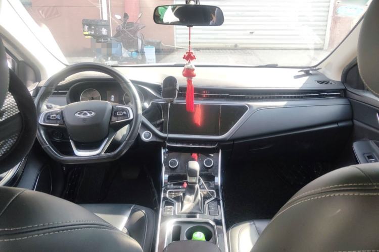 Used Chery Arrizo GX 2019 Pro 1.5T CVT Dynamic Color Edition China VI Standard Center Console
