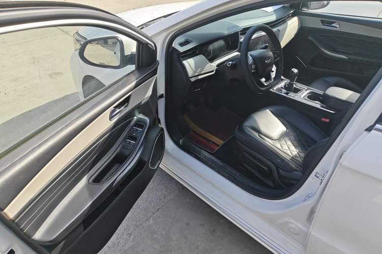 Used Chery Arrizo GX 2019 Pro 1.5T Manual Edition China VI Emission Standard Driver Seat