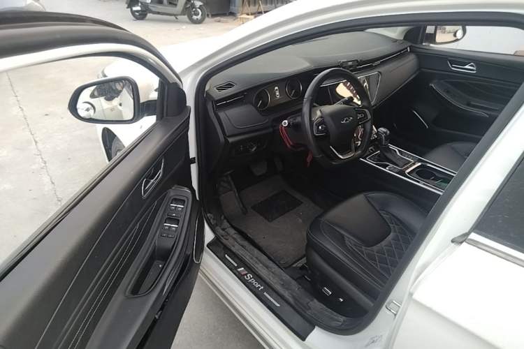 Used Chery Arrizo GX 2019 Pro 1.5T CVT Model Color Version China VI Standard Driver Seat