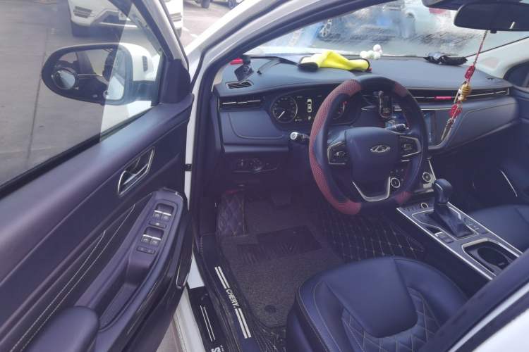 Used Chery Arrizo GX 2019 Pro 1.5T CVT Model Color Version China VI Standard Driver Seat