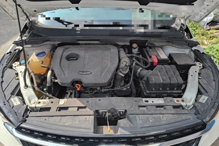 Used Chery Arrizo GX 2019 Pro 1.5T CVT Model Color Version China VI Standard Engine Bay
