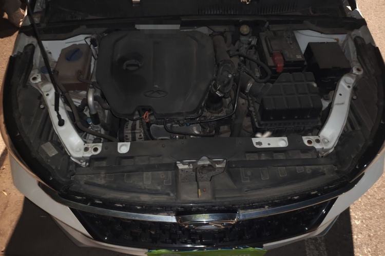Used Chery Arrizo GX 2019 Pro 1.5T CVT Model Color Version China VI Standard Engine Bay