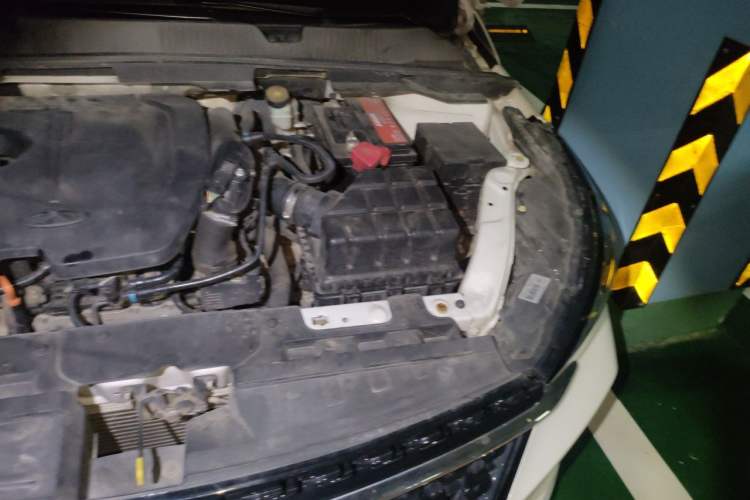 Used Chery Arrizo GX 2019 1.5T CVT New Color Version China VI Standard Engine Bay Left