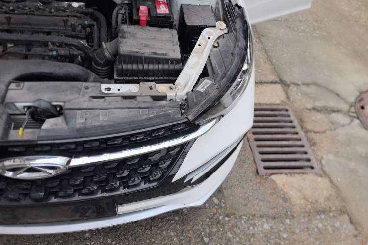 Used Chery Arrizo GX 2019 Champion Edition 1.5L CVT Fashion Model Engine Bay Left