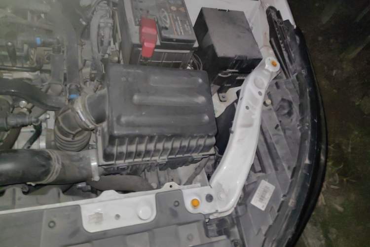 Used Chery Arrizo GX 2019 Champion Edition 1.5L CVT Fashion Model Engine Bay Left