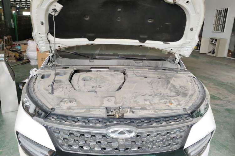 Used Chery Arrizo GX 2019 Pro 1.5T CVT Smart Color Version China VI Standard Engine Bay