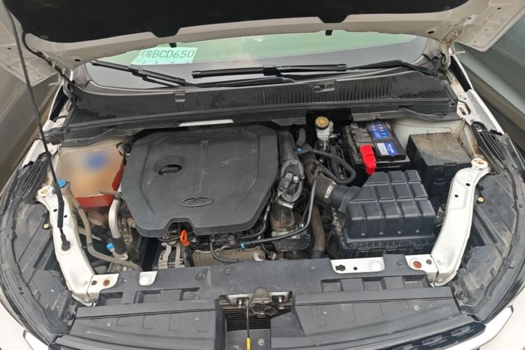 Used Chery Arrizo GX 2019 Pro 1.5T CVT Model Color Version China VI Standard Engine Bay
