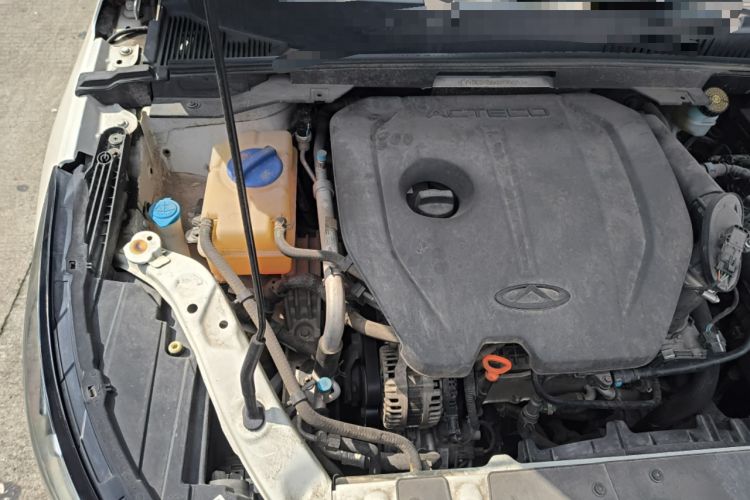 Used Chery Arrizo GX 2019 Pro 1.5T CVT Model Color Version China VI Standard Engine Bay Right
