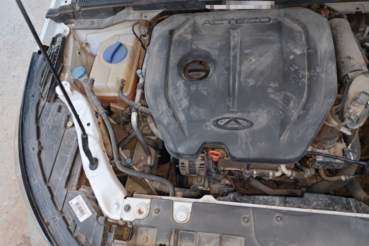 Used Chery Arrizo GX 2019 1.5T CVT New Color Version China V Standard Engine Bay Right