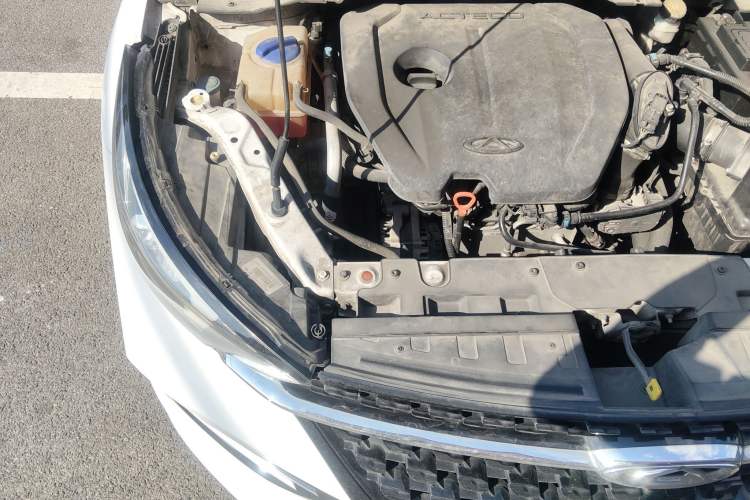 Used Chery Arrizo GX 2019 Pro 1.5T CVT Dynamic Color Edition China VI Standard Engine Bay Right