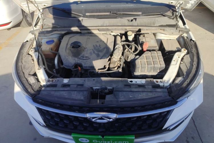 Used Chery Arrizo GX 2019 Pro 1.5T CVT Model Color Version China VI Standard Engine Bay