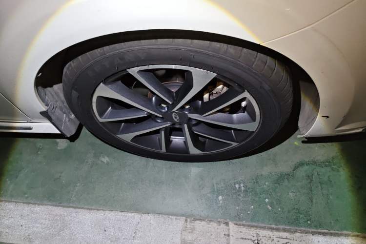 Used Chery Arrizo GX 2019 Pro 1.5T CVT Model Color Version China VI Standard Exterior 1
