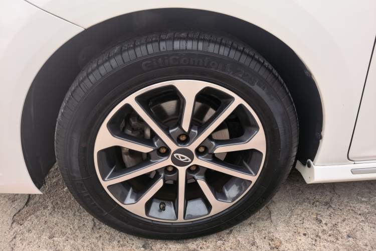 Used Chery Arrizo GX 2019 Champion Edition 1.5L Manual Fashion Model Exterior 3