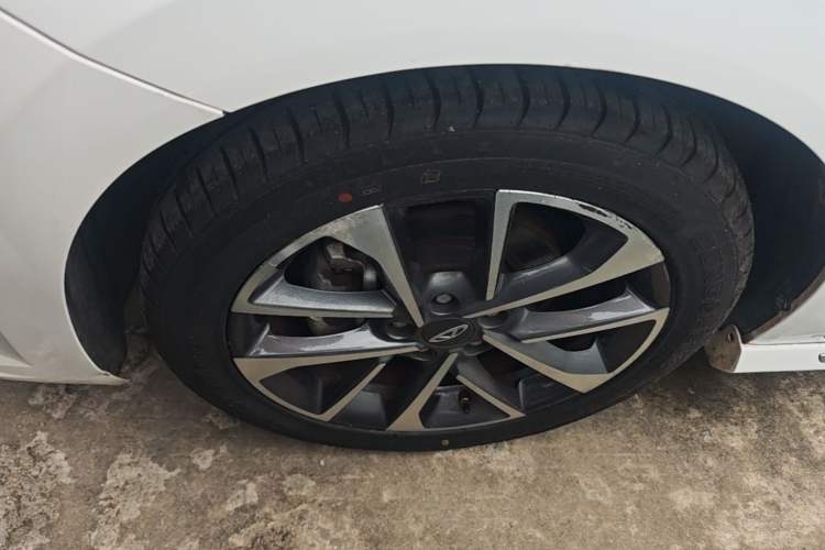 Used Chery Arrizo GX 2019 Pro 1.5T Manual Edition China VI Emission Standard Exterior 4