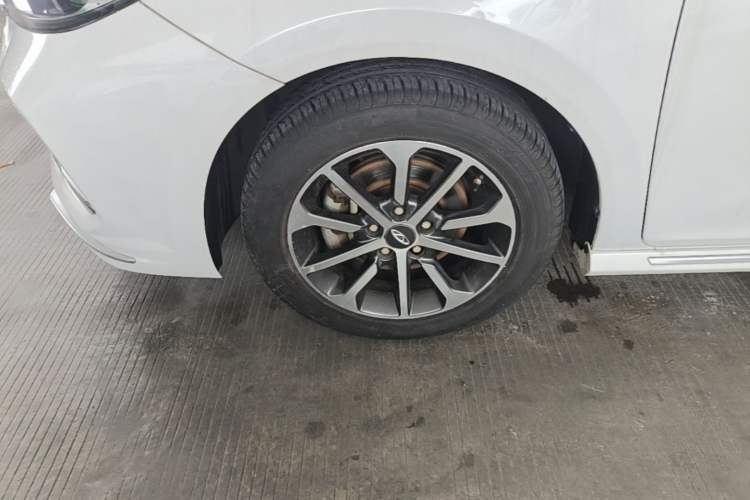 Used Chery Arrizo GX 2019 Champion Edition 1.5L Manual Fashion Model Exterior 4