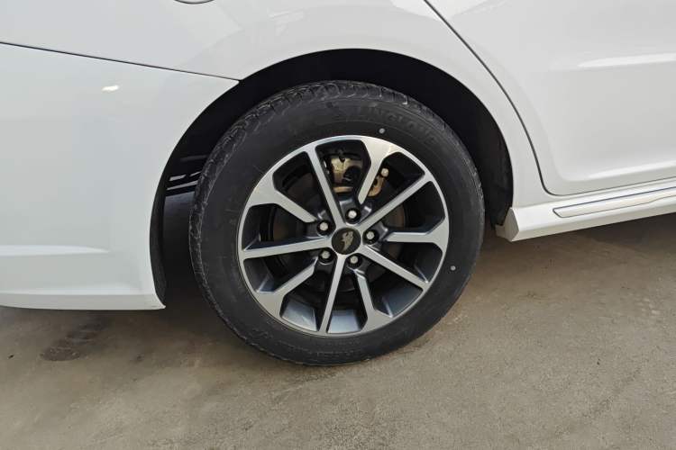 Used Chery Arrizo GX 2019 Champion Edition 1.5L CVT Fashion Model Exterior 5