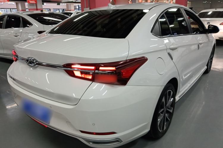 Used Chery Arrizo GX 2019 Pro 1.5T CVT Model Color Version China VI Standard Exterior 5