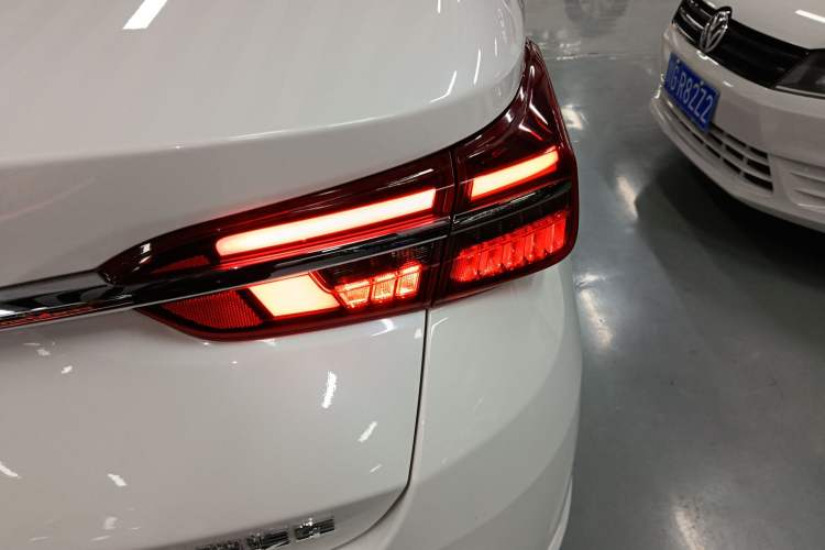 Used Chery Arrizo GX 2019 Pro 1.5T CVT Model Color Version China VI Standard Exterior 6
