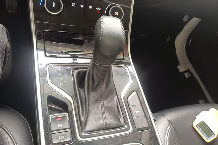 Used Chery Arrizo GX 2019 Pro 1.5T CVT Model Color Version China VI Standard Gear Lever
