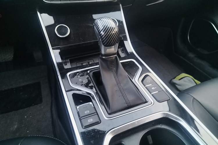 Used Chery Arrizo GX 2019 Pro 1.5T CVT Model Color Version China VI Standard Gear Lever