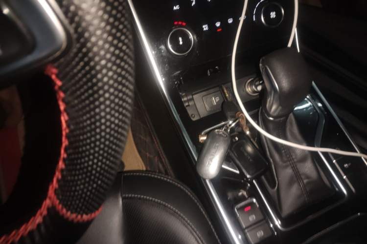 Used Chery Arrizo GX 2019 Pro 1.5T CVT Model Color Version China VI Standard Gear Lever
