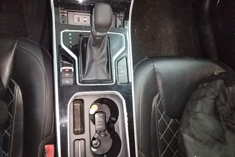 Used Chery Arrizo GX 2019 Pro 1.5T CVT Model Color Version China VI Standard Gear Lever
