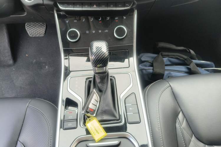 Used Chery Arrizo GX 2019 Pro 1.5T CVT Smart Color Version China VI Standard Gear Lever
