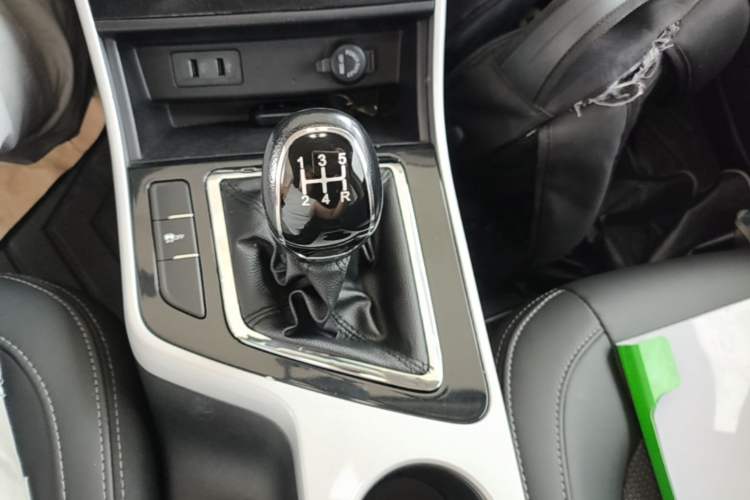 Used Chery Arrizo GX 2019 Champion Edition 1.5L Manual Fashion Model Gear Lever