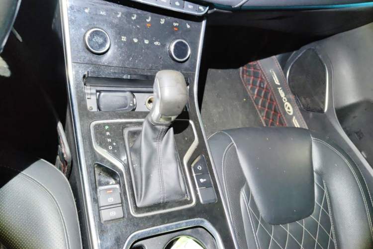 Used Chery Arrizo GX 2019 Pro 1.5T CVT Smart Color Version China VI Standard Gear Lever