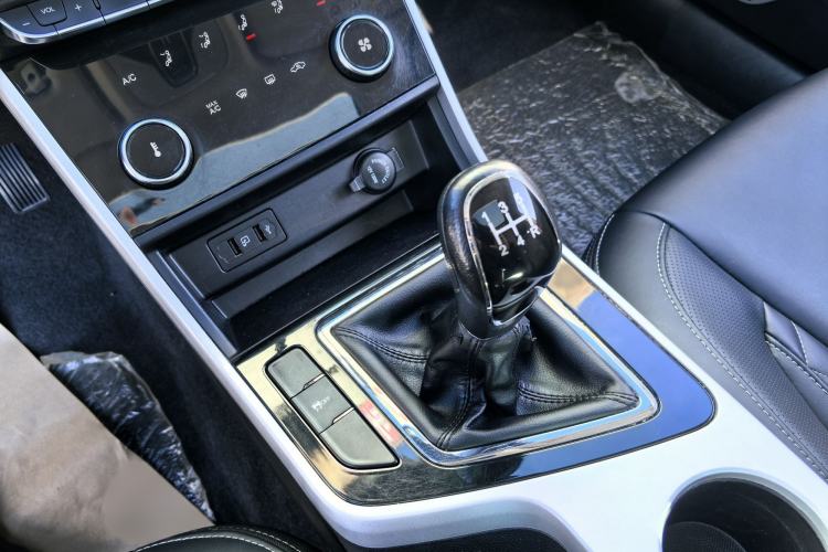Used Chery Arrizo GX 2019 Champion Edition 1.5L Manual Elite Model Gear Lever