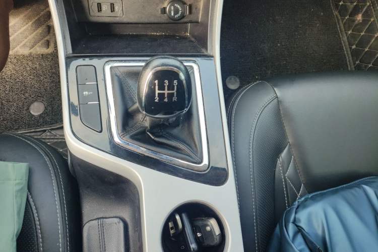 Used Chery Arrizo GX 2019 Champion Edition 1.5L Manual Elite Model Gear Lever