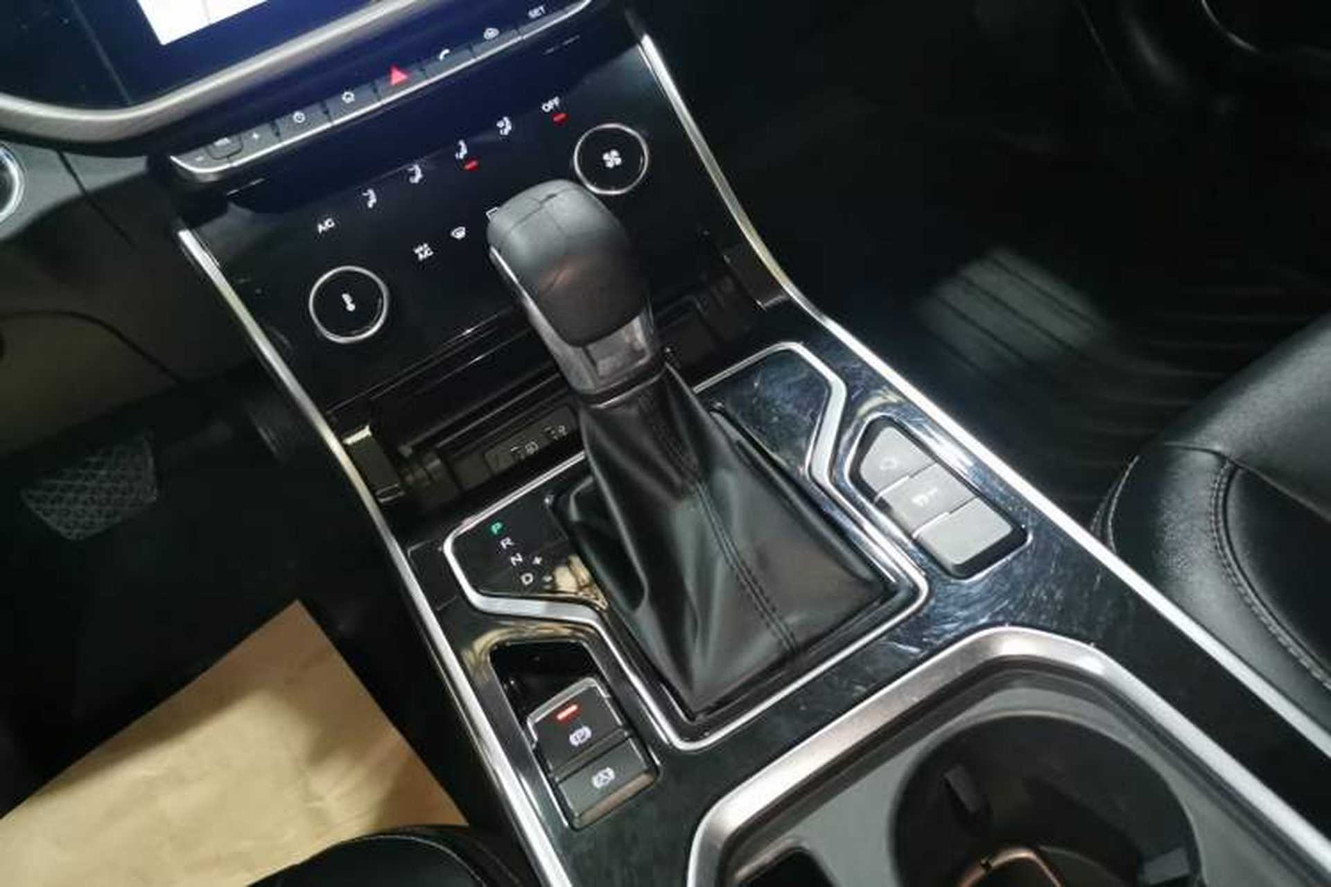 Used Chery Arrizo GX 2019 Champion Edition 1.5L CVT Fashion Model Gear Lever