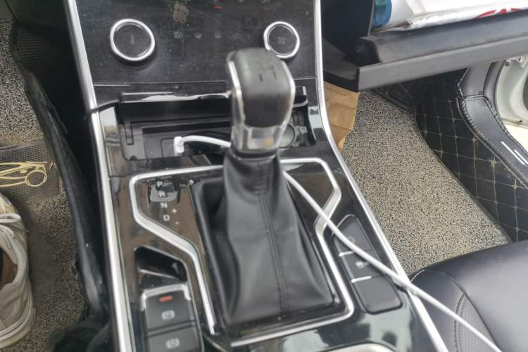 Used Chery Arrizo GX 2019 Champion Edition 1.5L CVT Elite Model Gear Lever